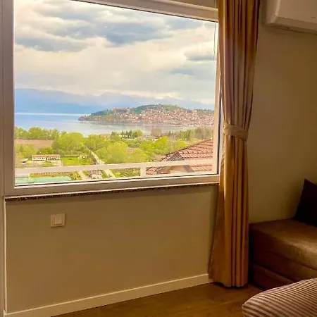 Couette-café Megdani A Ohrid